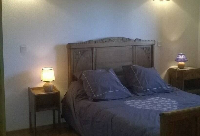 스탠다드 싱글 룸, Etape Du Fanfoué