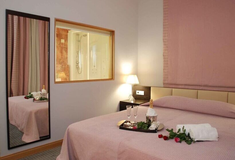 스탠다드 트리플 룸, Palladion Boutique