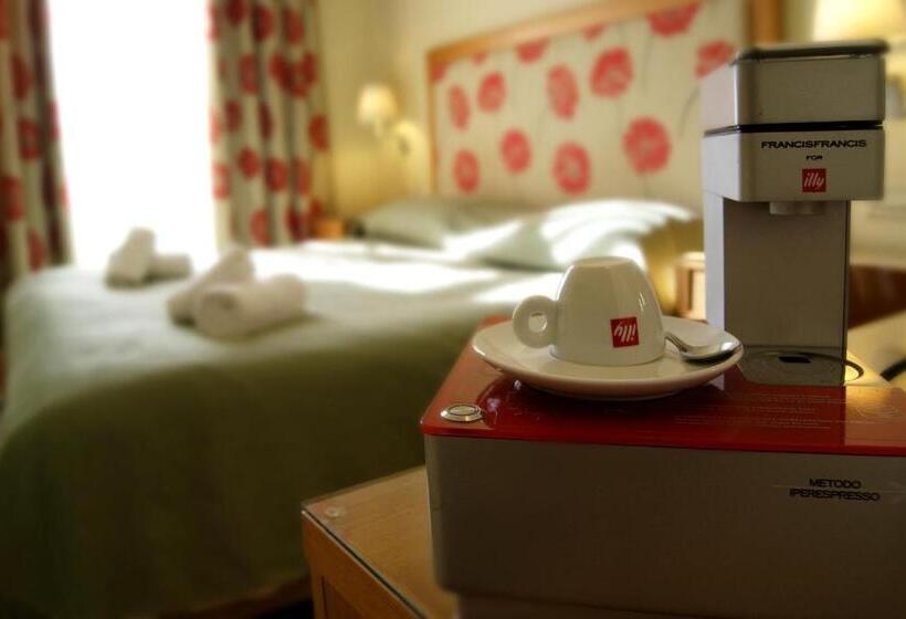 디럭스 룸, Palladion Boutique