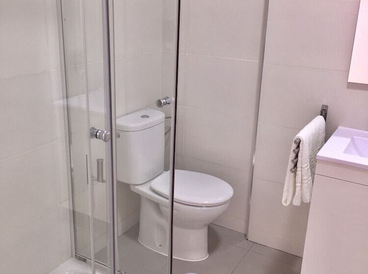 اتاق استاندارد یک نفره, Solroom