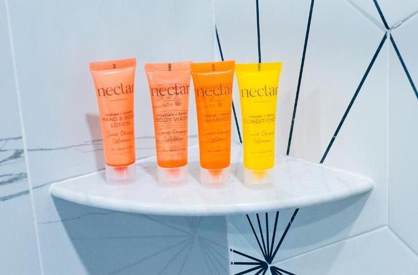 جناح جونيور, Ivory Sands Beach Suites