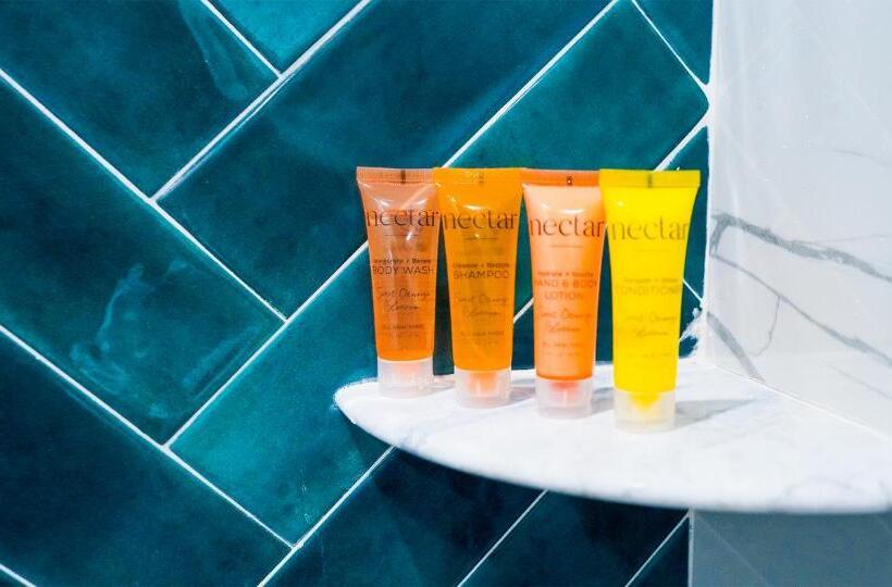 جناح مزود بجاكوزى, Ivory Sands Beach Suites