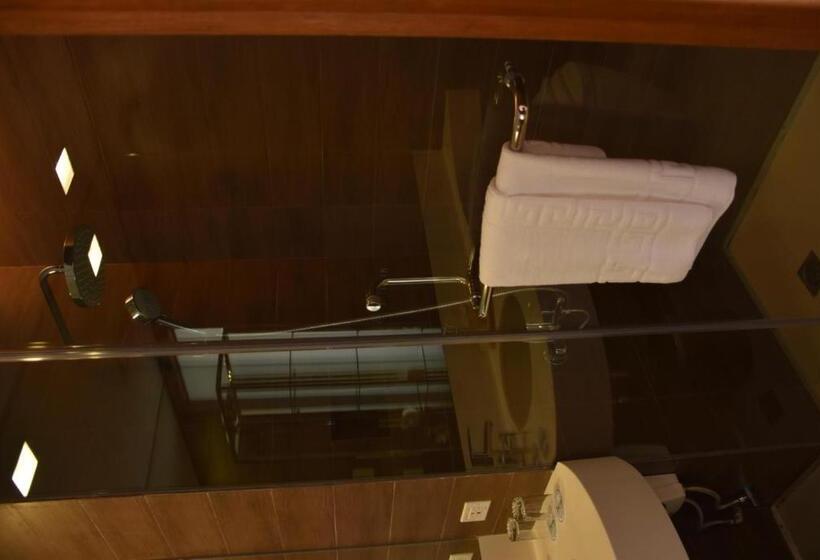 חדר פרמיום, Timberland Highlands Resort