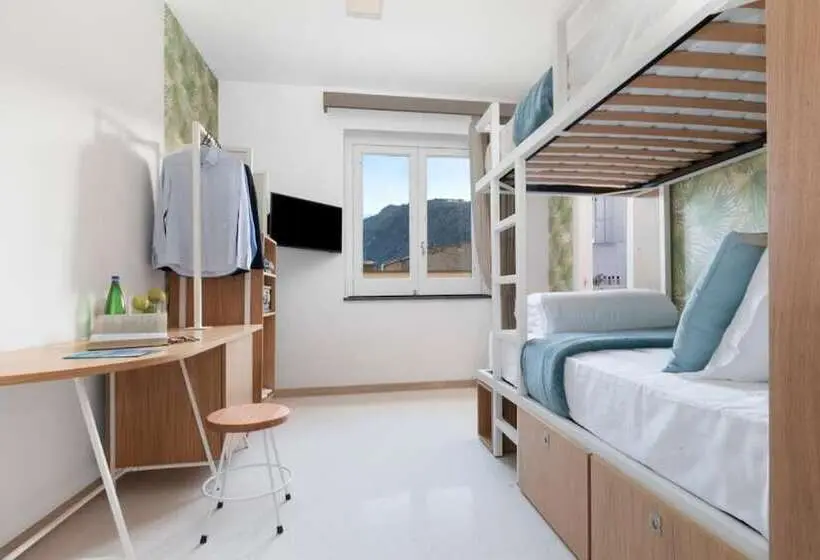 Economy Room