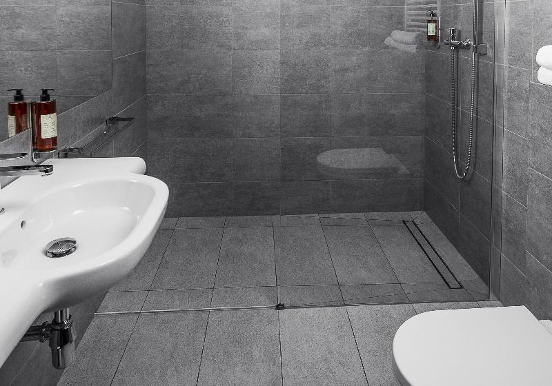 חדר דלוקס, Lwowska 1