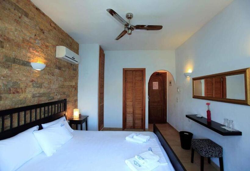 스탠다드 발코니 룸 바다 전망, Maistrali