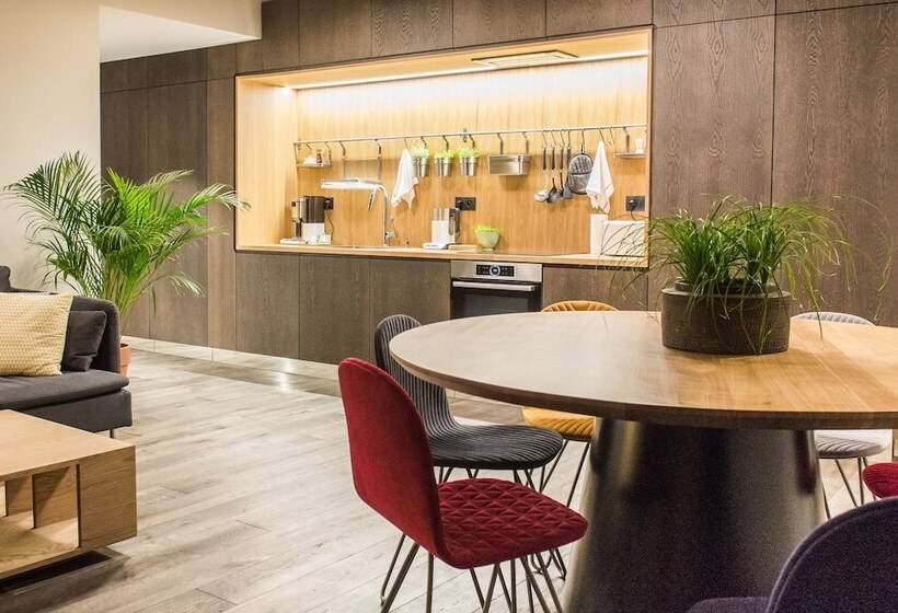 2 Yatak Odalı Lüks Daire, Stradom 15 Apartments