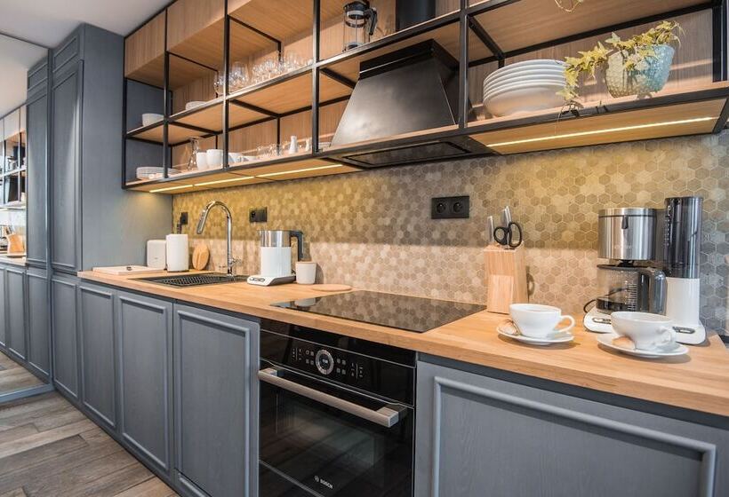 1 Yatak Odalı Lüks Daire, Stradom 15 Apartments