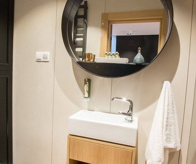 1 Yatak Odalı Lüks Daire, Stradom 15 Apartments