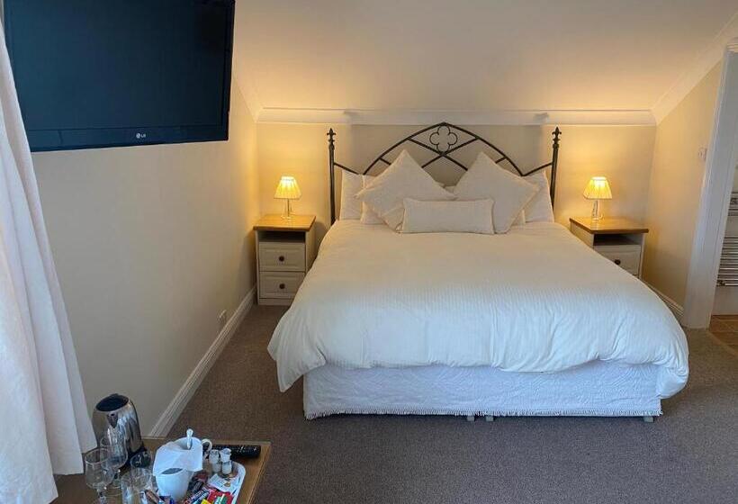 חדר סטנדרט עם מיטת קינג, Ardmore House