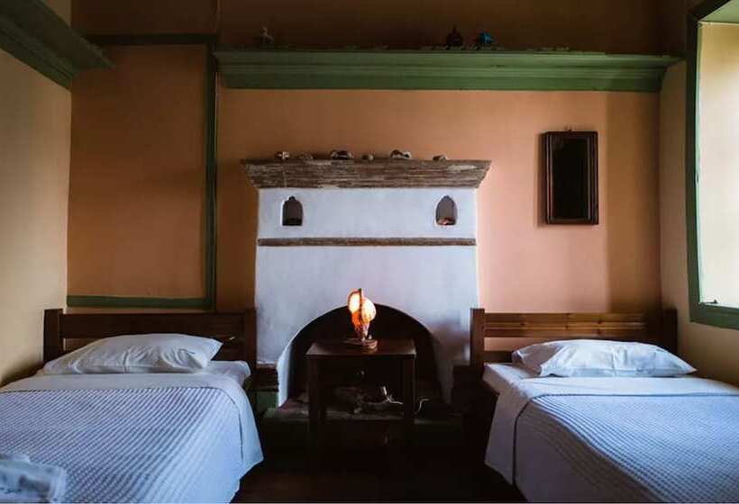 شقة غرفتين, Karnayo Traditional Houses