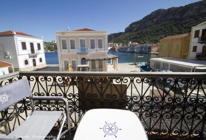 דירת שני חדרים, Karnayo Traditional Houses