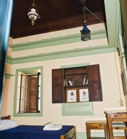 شقة غرفتين, Karnayo Traditional Houses