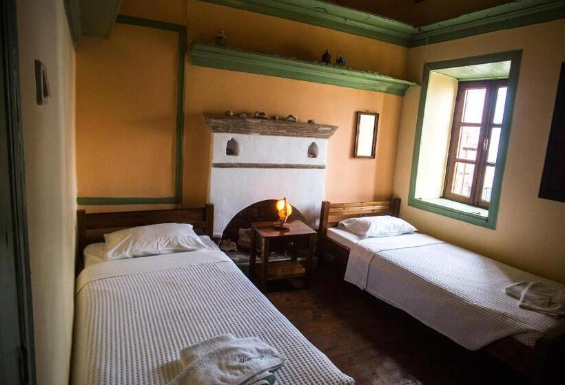 شقة غرفتين, Karnayo Traditional Houses