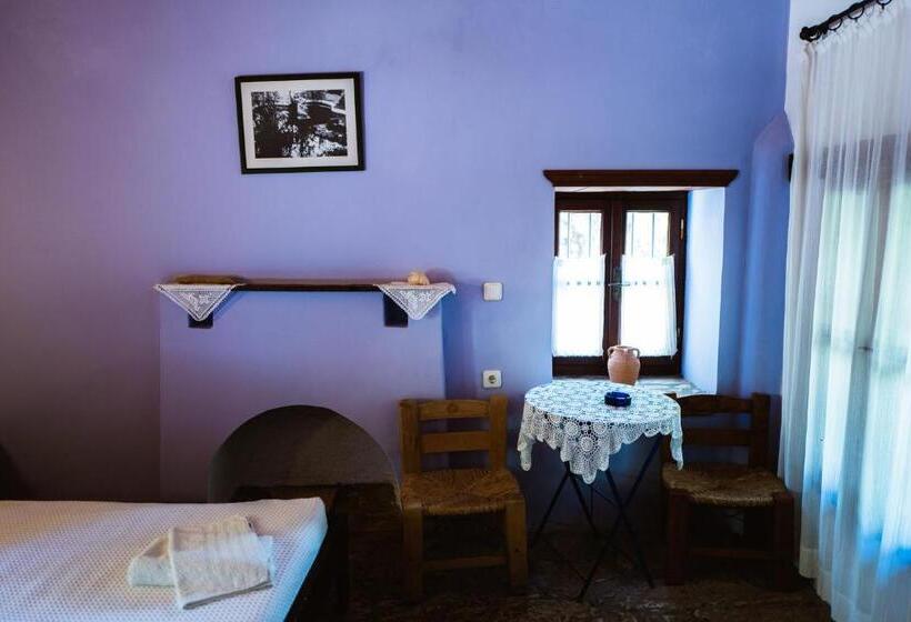 חדר סטנדרט, Karnayo Traditional Houses