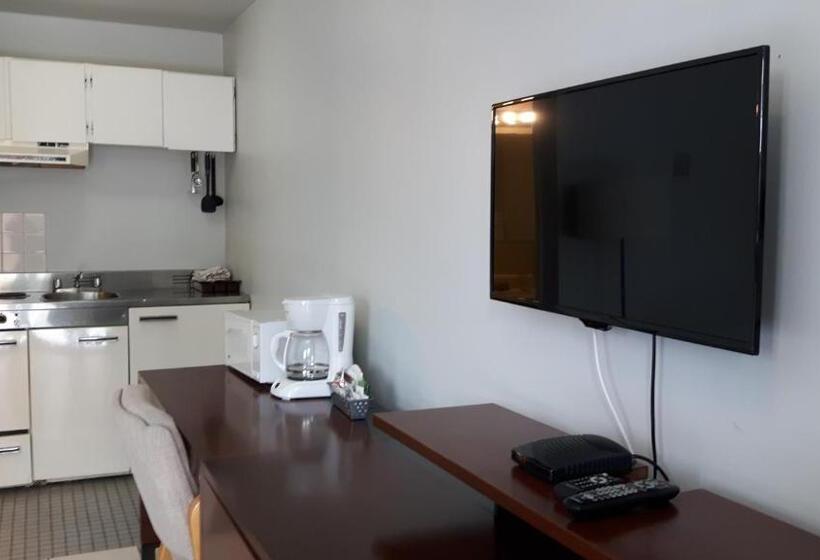 غرفة قياسية, Edgewater Inn