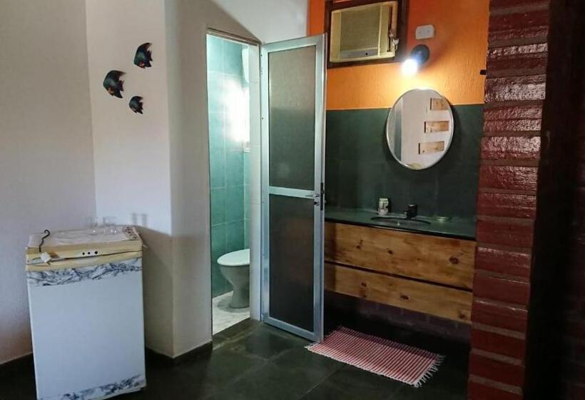 חדר סטנדרט לשלושה עם מרפסת, Pousada Céu De Tucuns