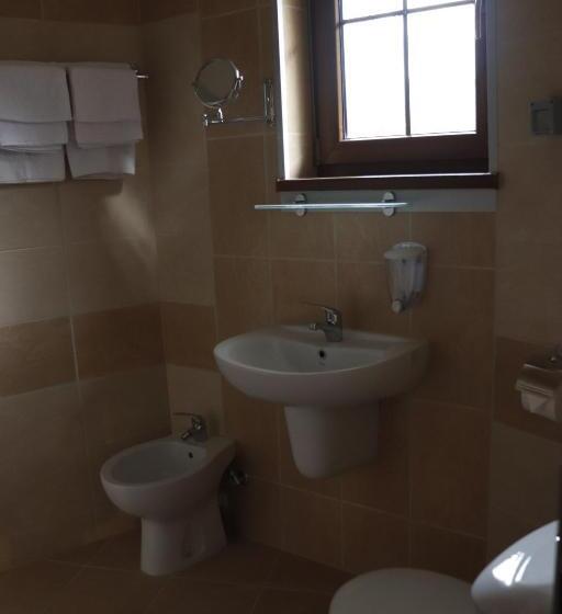 스탠다드 싱글 룸, Roots Hotel & Wine Bar