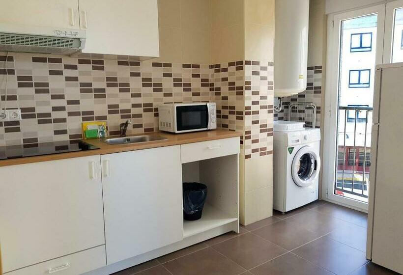 Апартаменты 2 Спальни, Apartamentos Portosin 3000