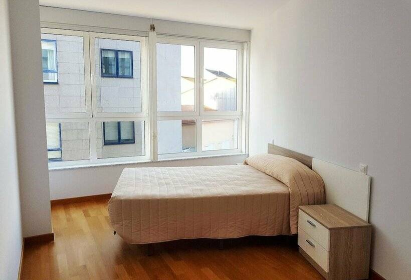 Апартаменты 2 Спальни, Apartamentos Portosin 3000