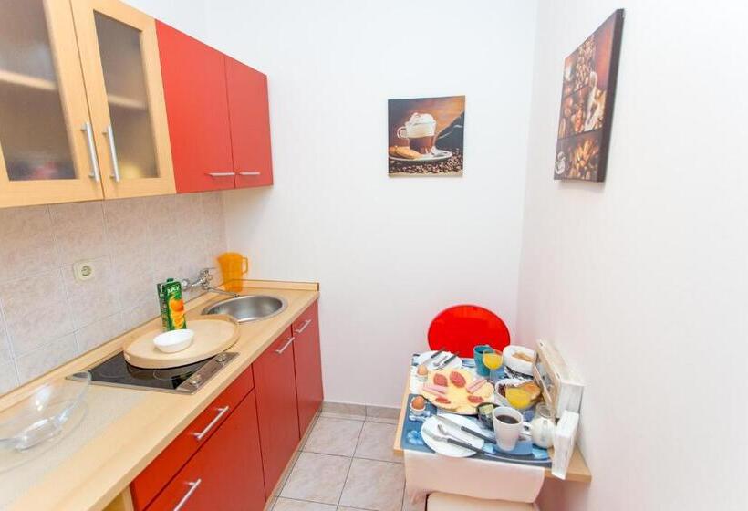 סטודיו דלוקס, Apartments Villa Sol