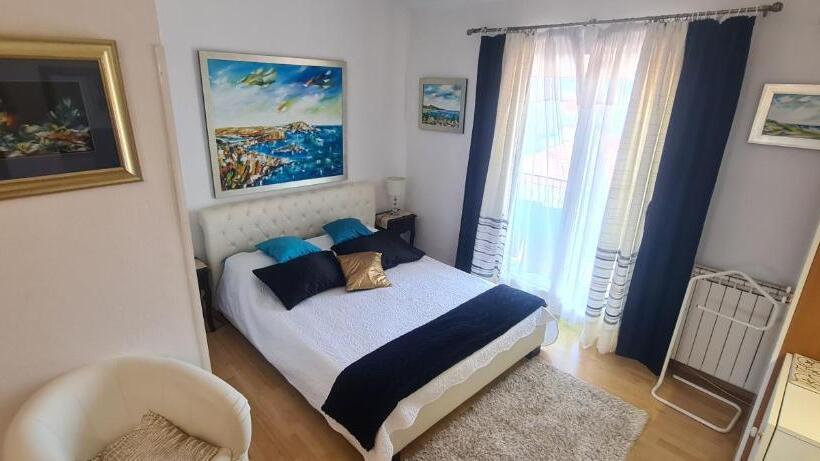 バルコニー付きスタンダードルーム, Art Villa Ines