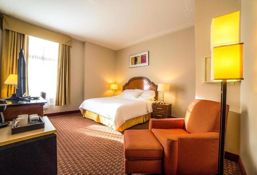 غرفة قياسية سرير كينج, Clariana