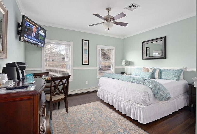 غرفة ديلوكس سرير كينج, The Beacon Waterfront Inn