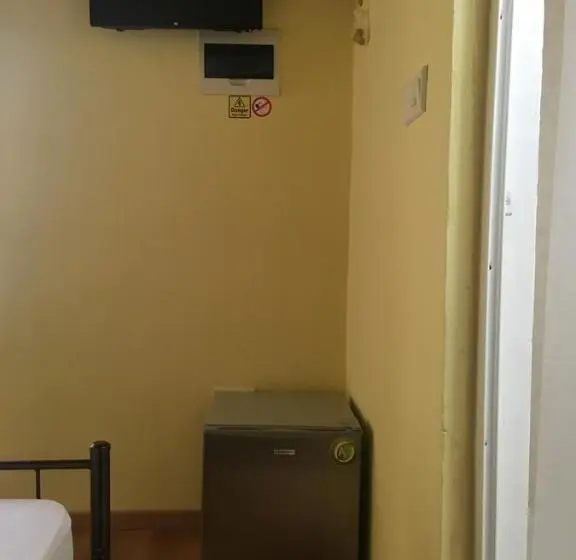 エコノミールーム, Zouglas App Guesthouse