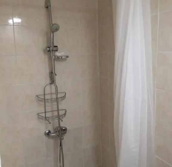 エコノミールーム, Zouglas App Guesthouse
