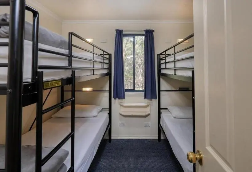 Perhehuone, Deniliquin Riverside Caravan Park