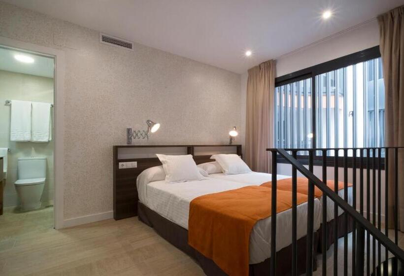 آپارتمان 1 خوابه, Apartamentos Maier