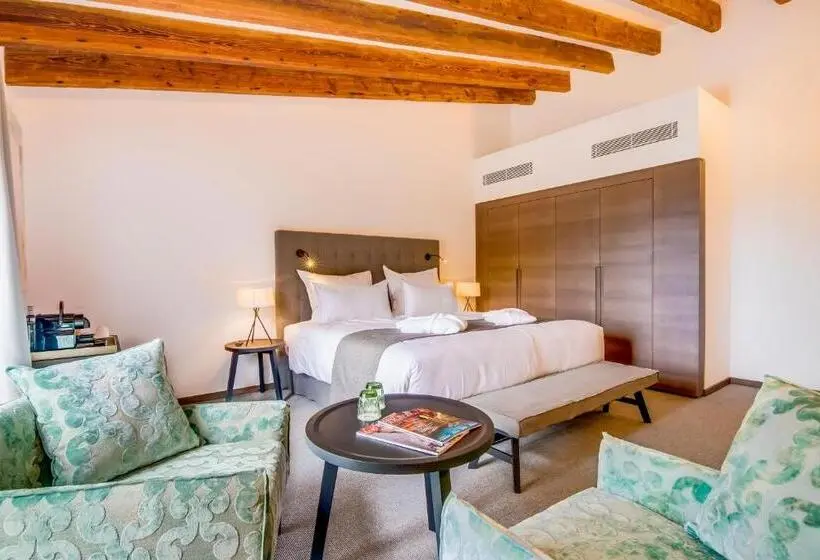 キングサイズベッドのスタンダードルーム, Carrossa Hotel & Spa