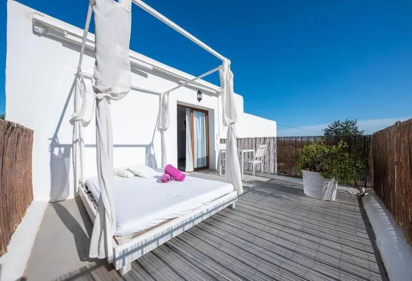 سوییت سوپریور, Agroturismo Can Cosmi Prats