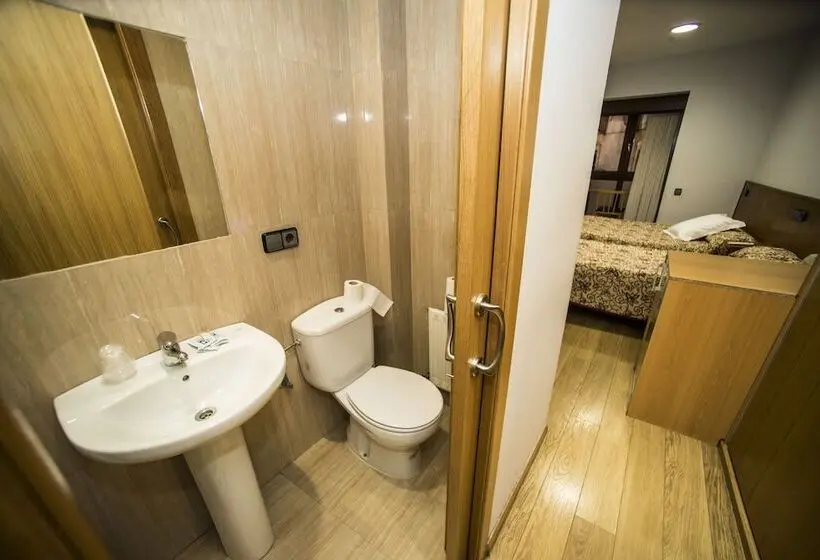 اتاق استاندارد, Hostal Caballeros