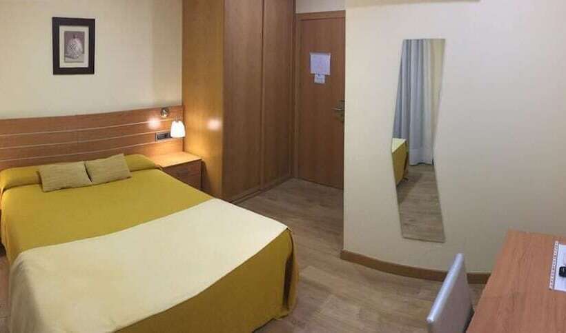 اتاق استاندارد, Hostal Dona Juana