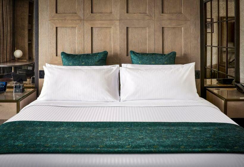 غرفة قياسية سرير كينج, Lodge Kohler