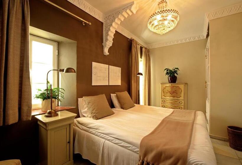 Номер Стандарт, The Town House  Adults Only