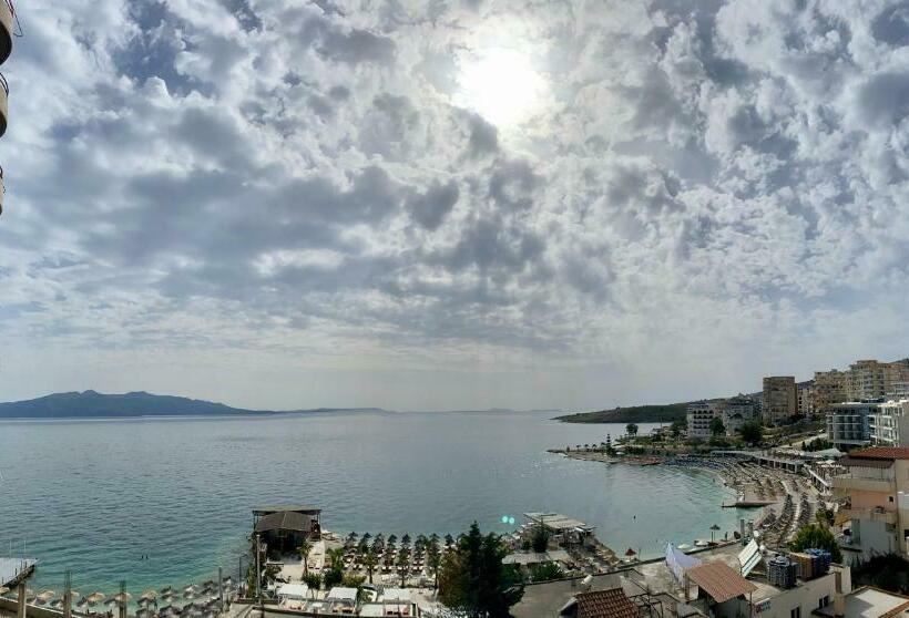 شقة غرفة واحدة مطلة على البحر, Villa Xika