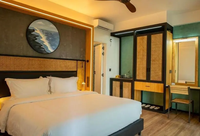 اتاق سوپریور با چشم‌انداز, Athiri Residence Dhiffushi