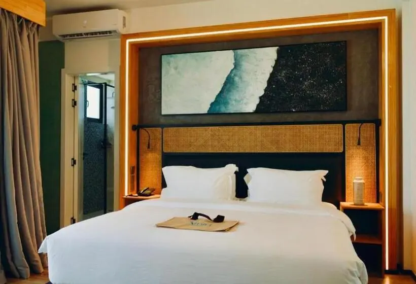 اتاق سوپریور با چشم‌انداز دریا و بالکن, Athiri Residence Dhiffushi