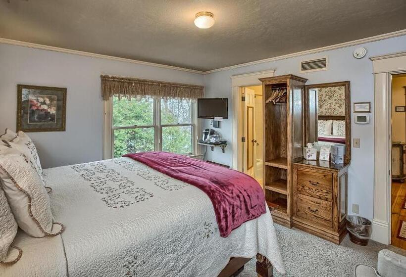 غرفة قياسية سرير كينج, Abigail S Bed And Breakfast Inn