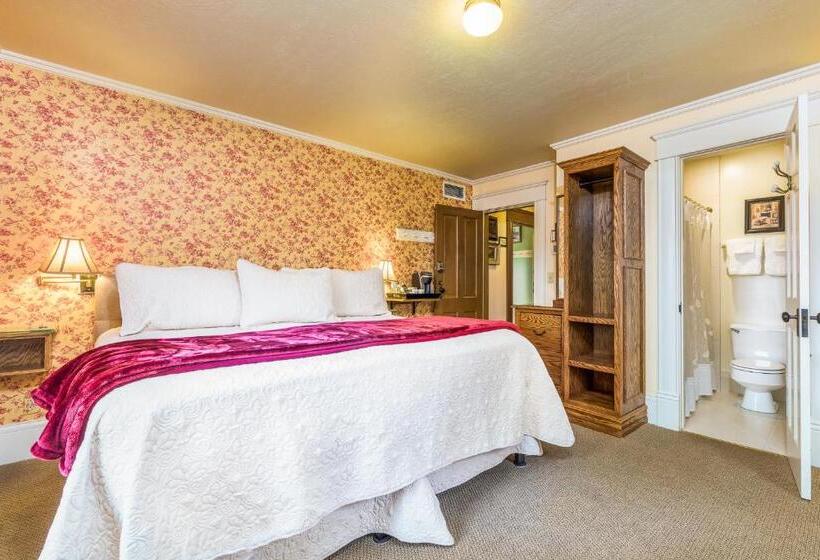 غرفة سوبيريور سرير كينج, Abigail S Bed And Breakfast Inn