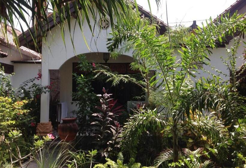 テラス付きスタンダードルーム, Gili Nyepi