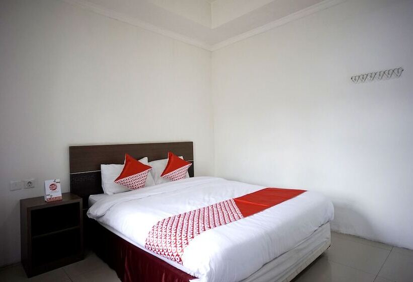 Quarto Deluxe, Her Mandiri Guest House