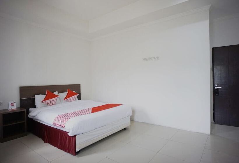 豪华房间, Her Mandiri Guest House