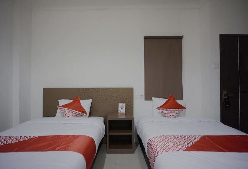 Quarto Deluxe, Her Mandiri Guest House