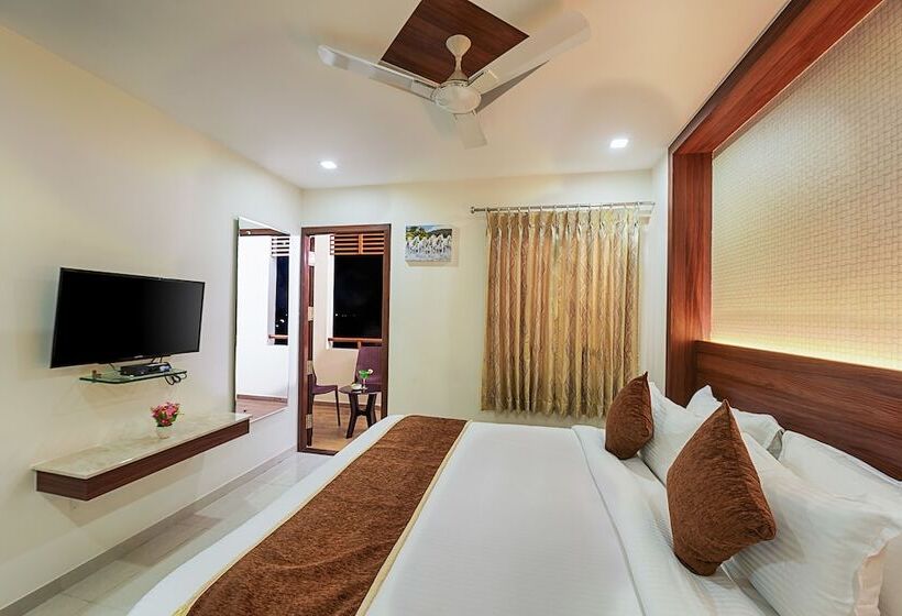 اتاق دلوکس مخصوص معلولین, Holiday Residency Coimbatore