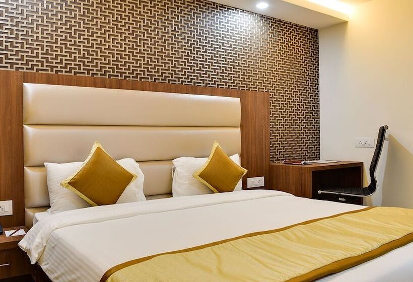 اتاق دلوکس مخصوص معلولین, Holiday Residency Coimbatore