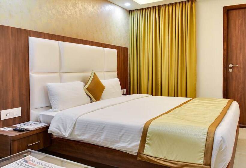 اتاق دلوکس مخصوص معلولین, Holiday Residency Coimbatore